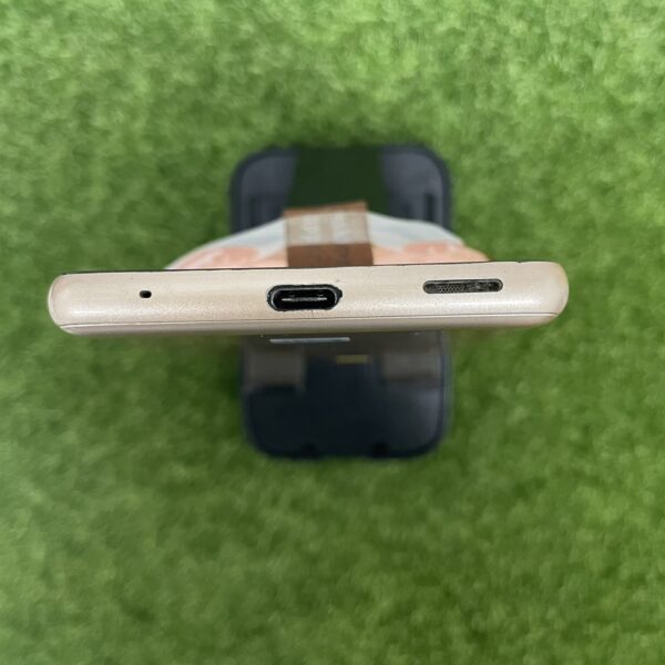 【瑕疵請看內文】Sony Xperia L3 3G 32GB 米色 5.7吋 新北 板橋 索尼 新埔 瘋回收 1012：圖片 5