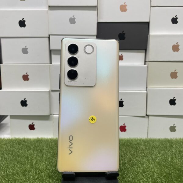 【外觀漂亮】vivo V27 白 8+256GB 6.78吋 二手機 手機 新北 板橋 新埔 買手機 1931