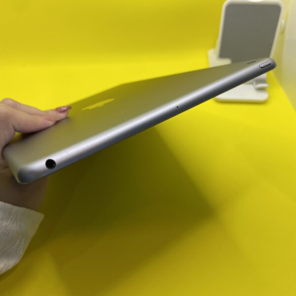 【蘋果平板】iPad6 WIFI 銀 32G 9.7吋 平板 新北 板橋 瘋回收 二手平板 A0012：圖片 3